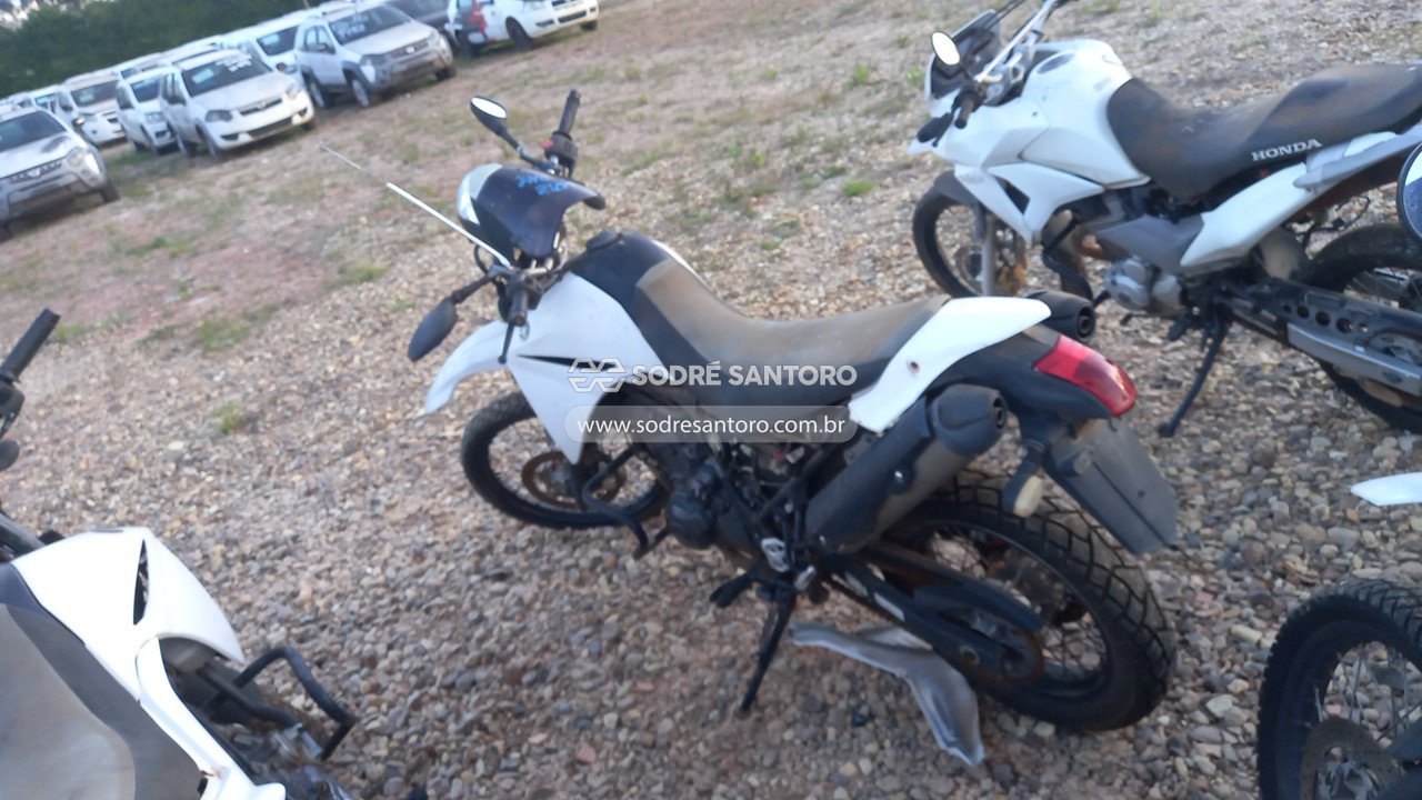Foto 2: YAMAHA - XT 660R 2015/2016