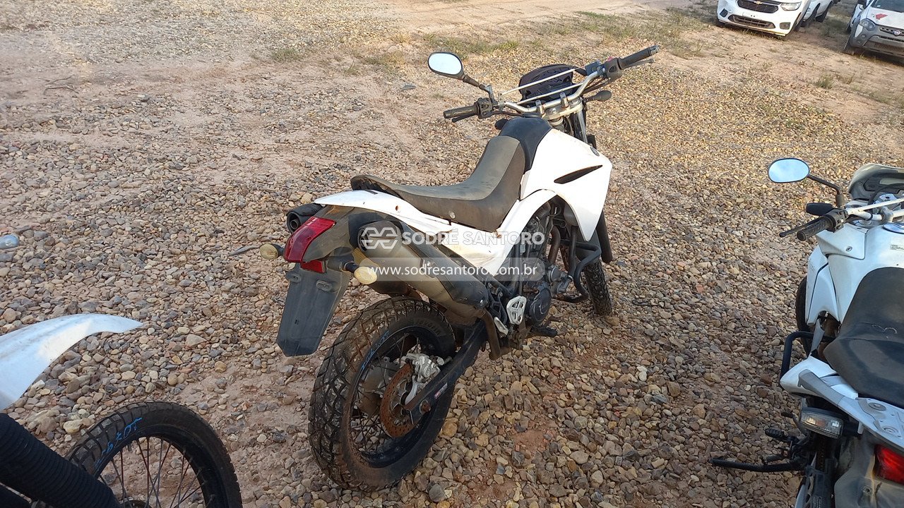Foto 4: YAMAHA - XT 660R 2015/2016