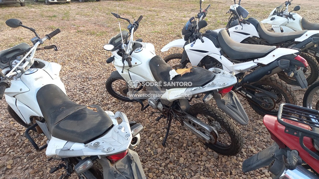 Foto 2: HONDA - XRE 300 P 2014/2014