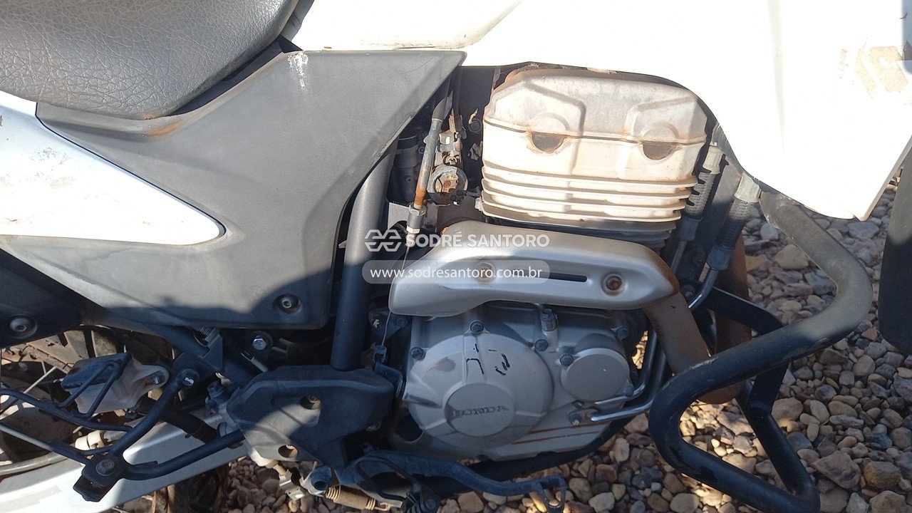 Foto 5: HONDA - XRE 300 P 2013/2013