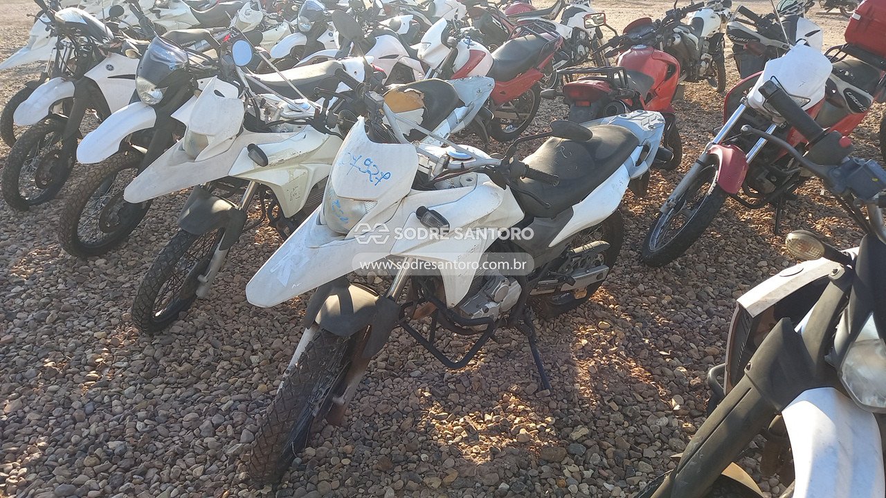 Foto 3: HONDA - XRE 300 P 2013/2013