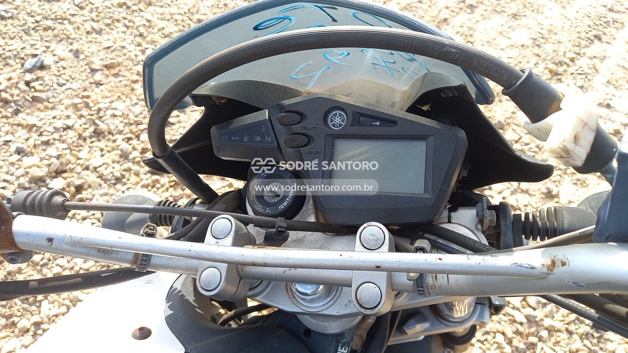 Foto 7 de 13: YAMAHA - XT 660R 2015/2016