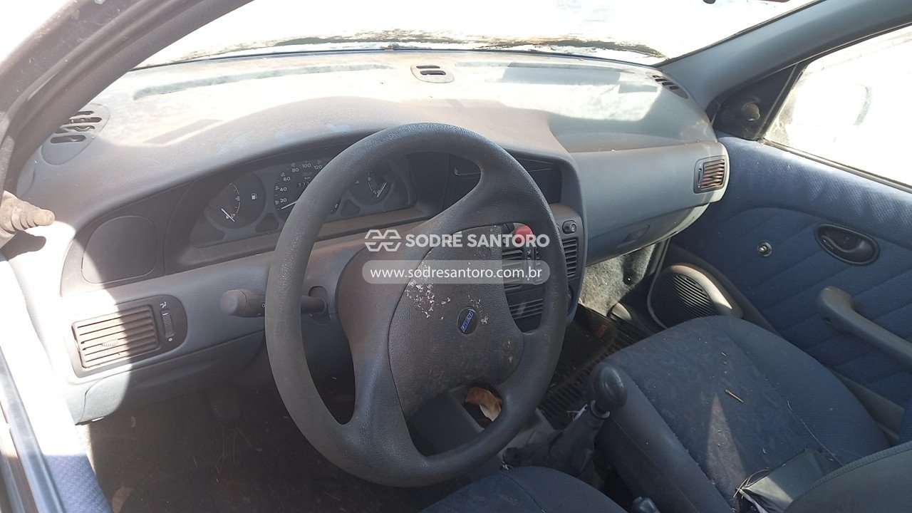 Foto 6 de 13: FIAT - PALIO WEEKEND ELX 2000/2000