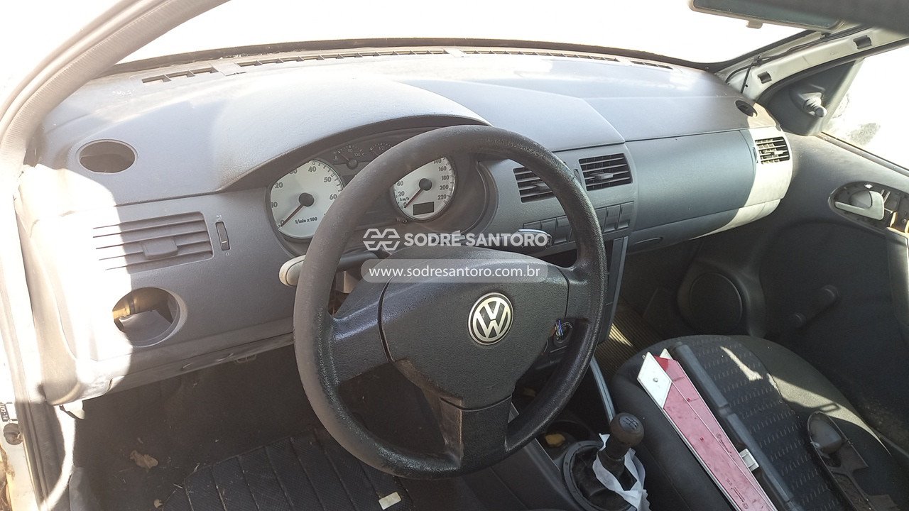 Foto 6 de 13: VOLKSWAGEN - PARATI 1.6 CITY 2004/2004