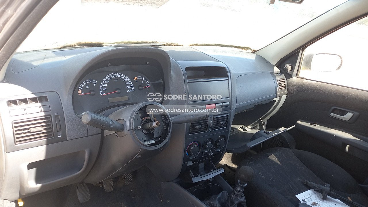 Foto 6 de 13: FIAT - STRADA TREK CE FLEX 2006/2007