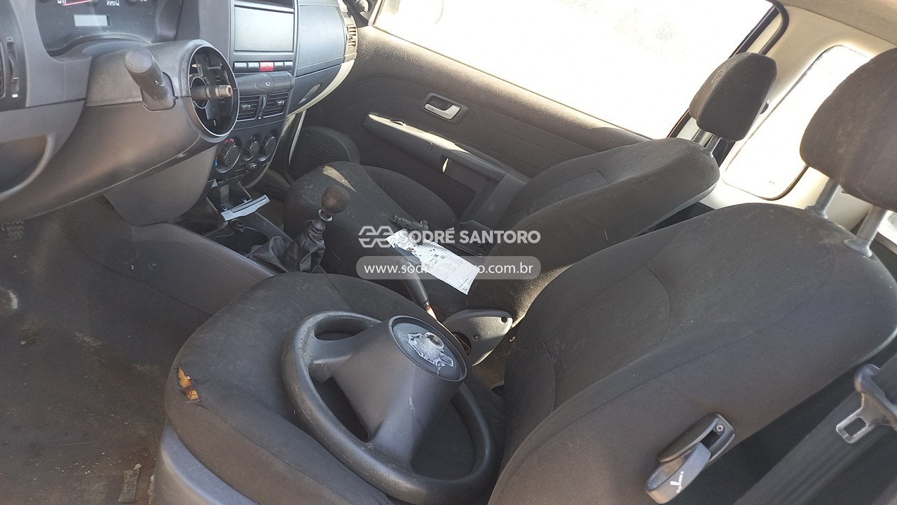 Foto 8 de 13: FIAT - STRADA TREK CE FLEX 2006/2007