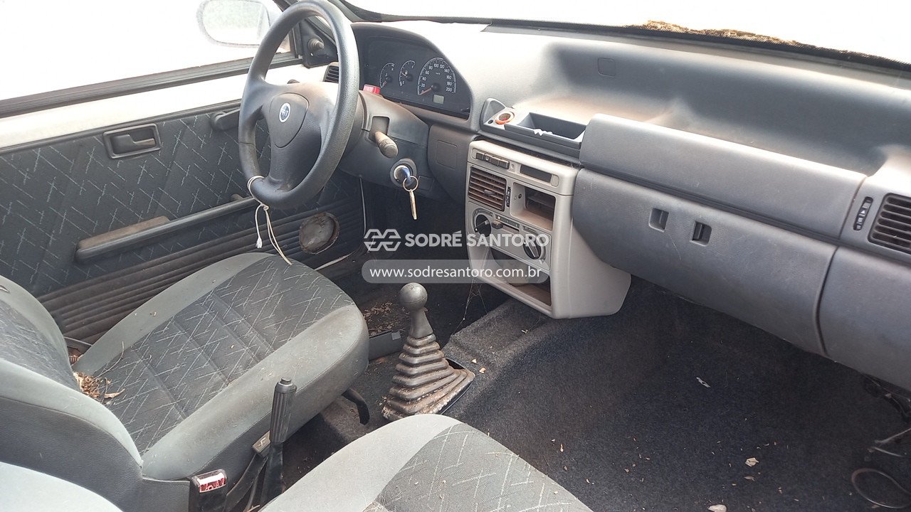 Foto 7 de 13: FIAT - UNO MILLE FIRE FLEX 2005/2006