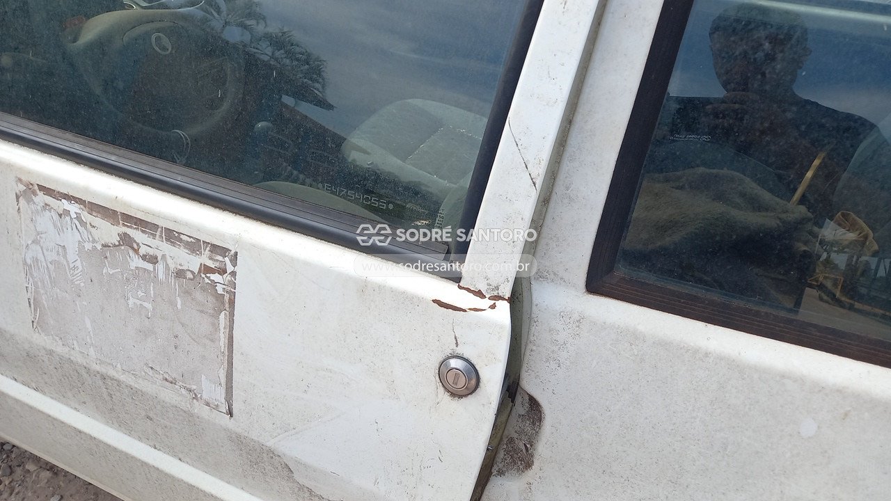 Foto 10 de 13: FIAT - UNO MILLE FIRE FLEX 2005/2006