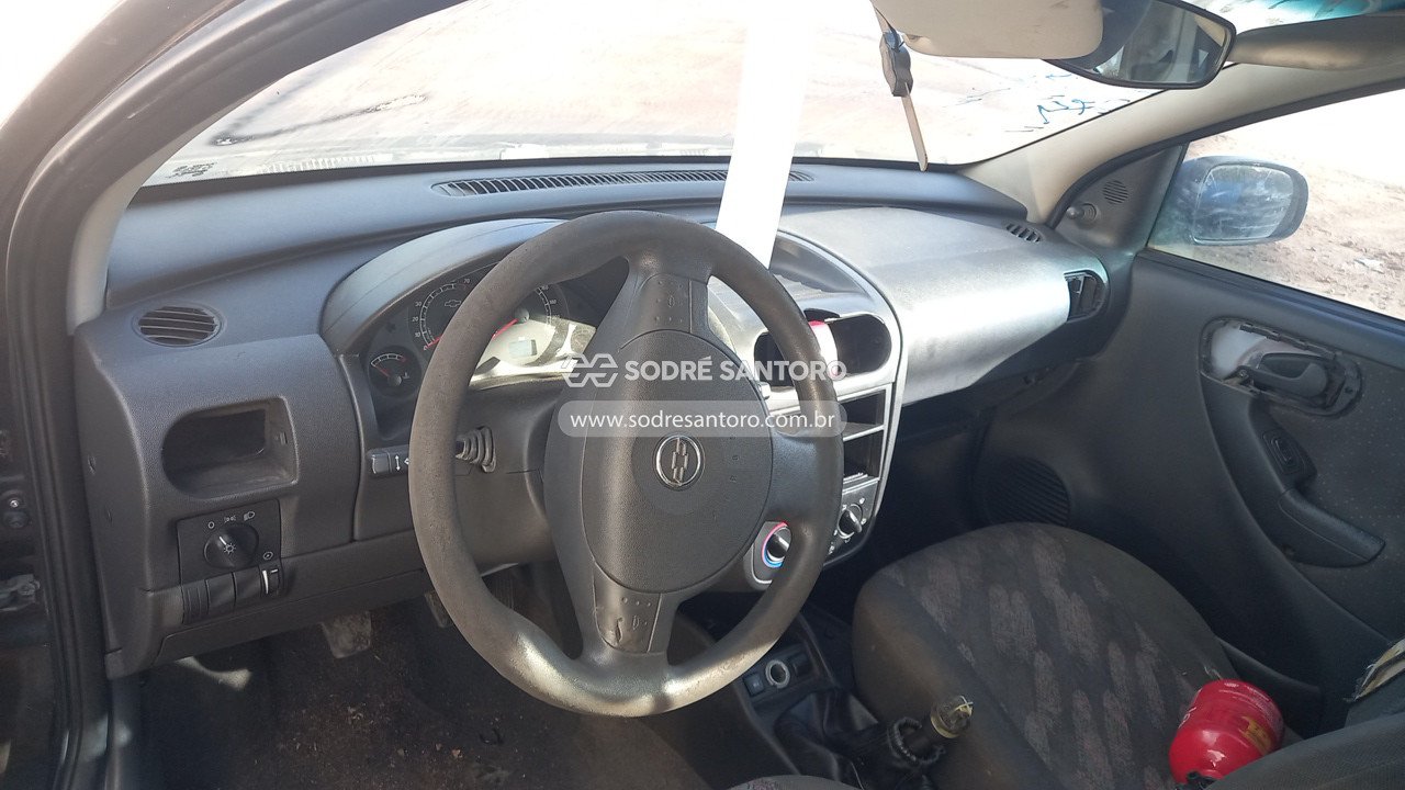 Foto 6 de 13: CHEVROLET - CORSA HATCH MAXX 2012/2012