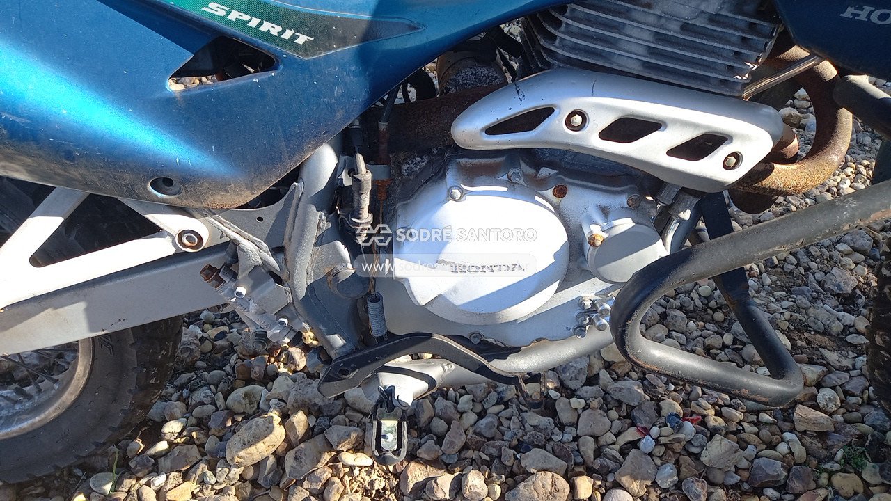Foto 6 de 13: HONDA - FALCON. 2002/2002