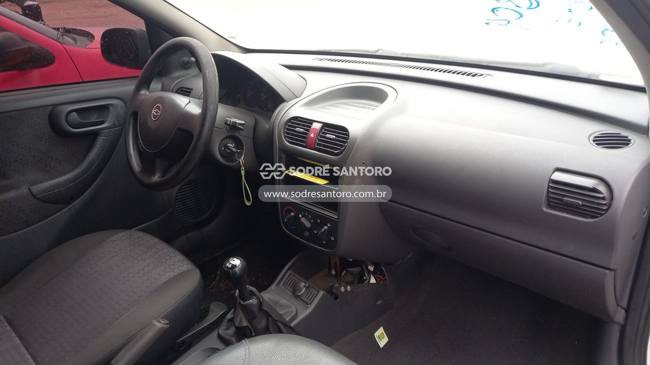 Foto 7 de 13: CHEVROLET - CORSA HATCH MAXX 2010/2011