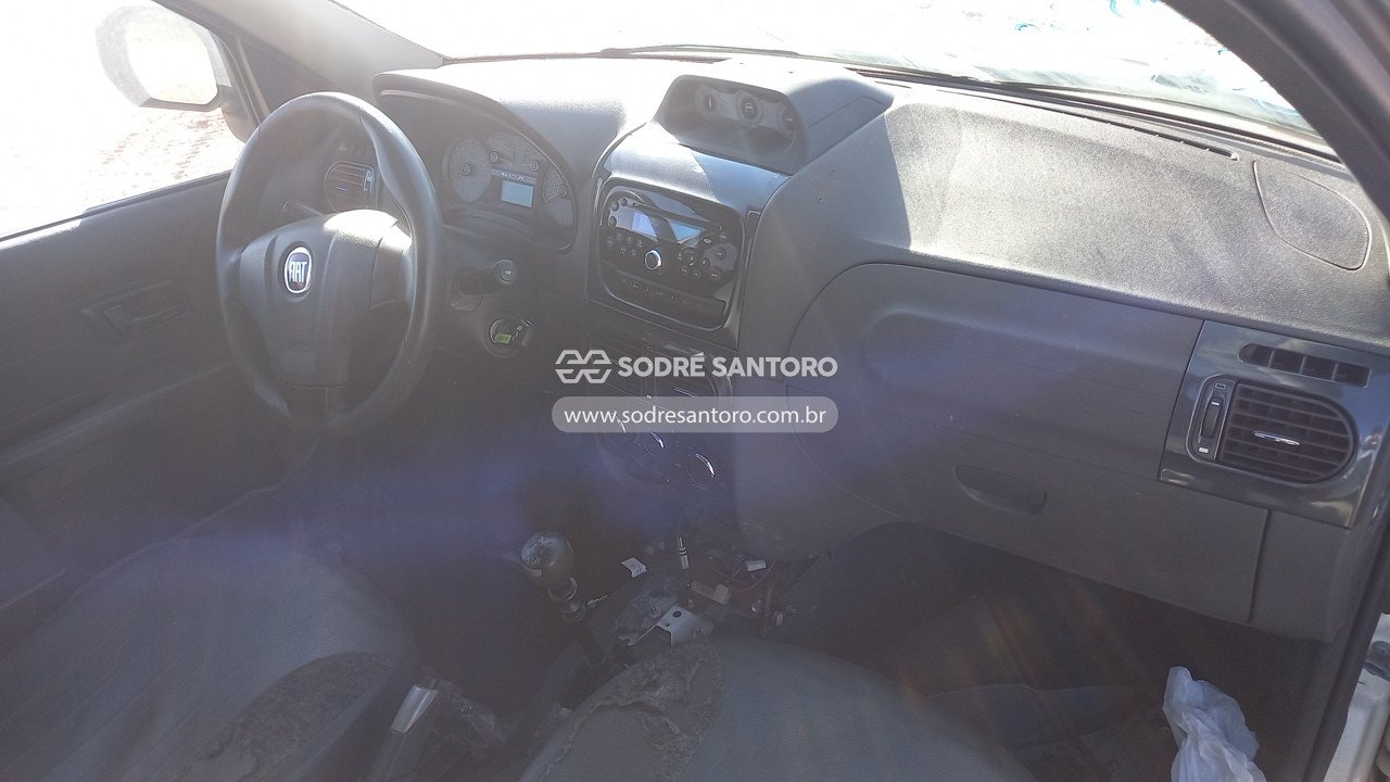 Foto 7 de 13: FIAT - PALIO WK ADVEN FLEX 2013/2013