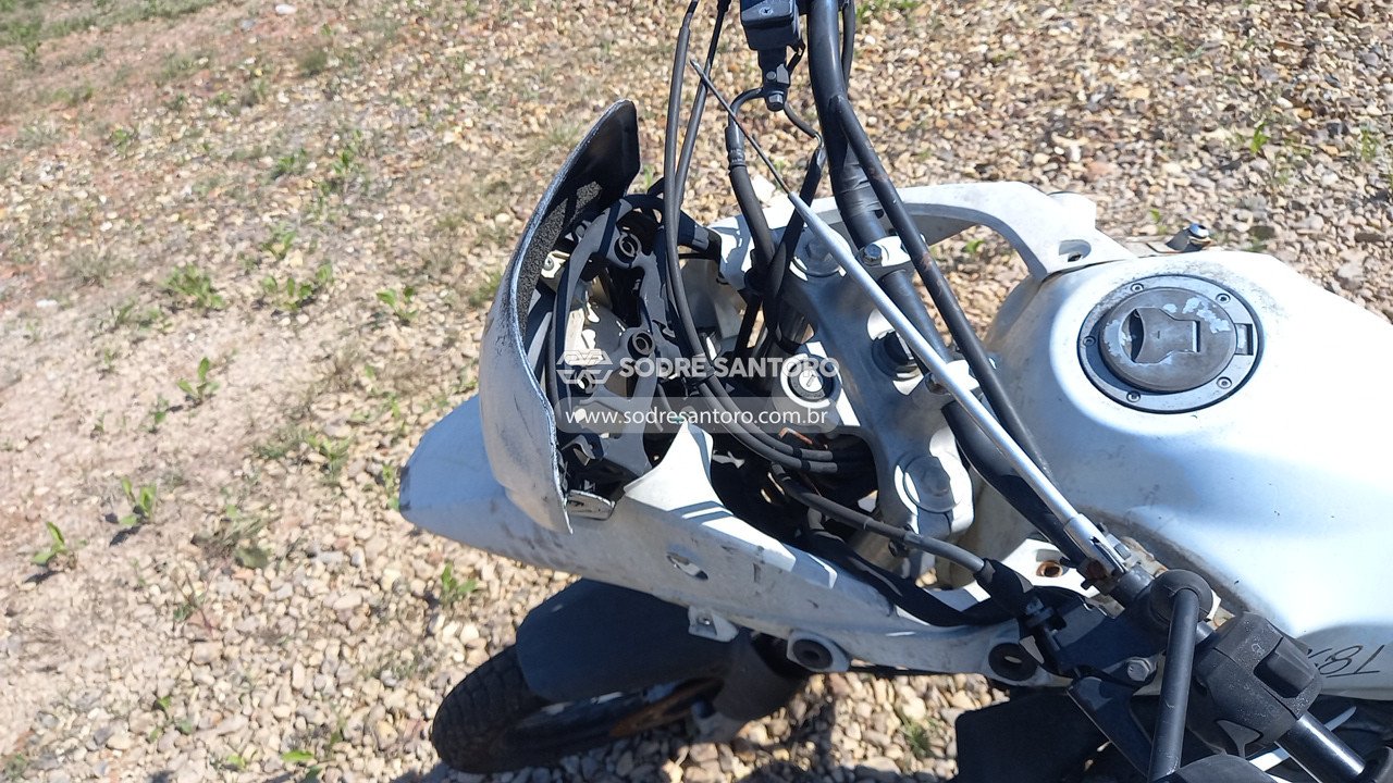 Foto 9 de 13: HONDA - XRE 300 2016/2016