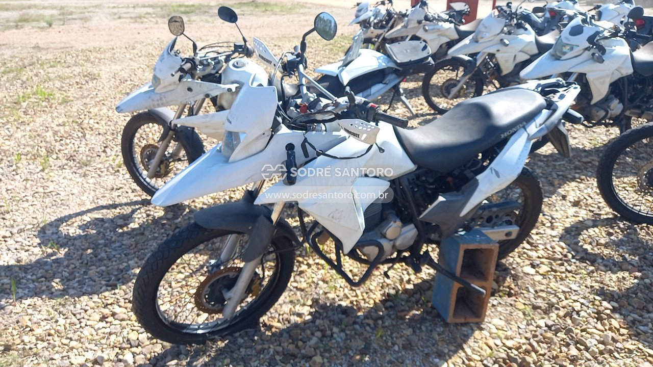 Foto 3: HONDA - XRE 300 2016/2016