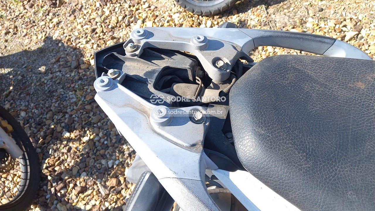 Foto 10 de 13: HONDA - XRE 300 2016/2016