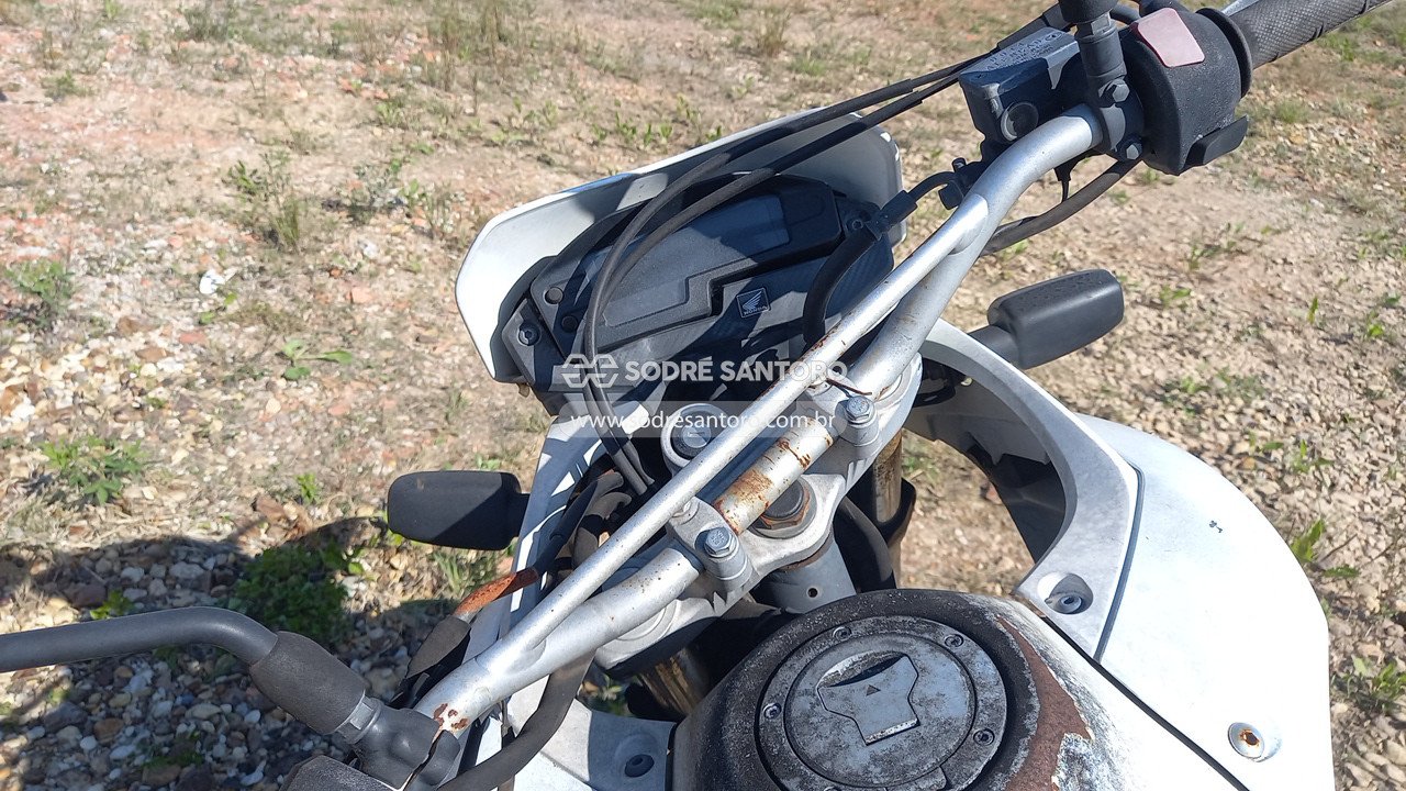 Foto 7 de 13: HONDA - XRE 300 2016/2016