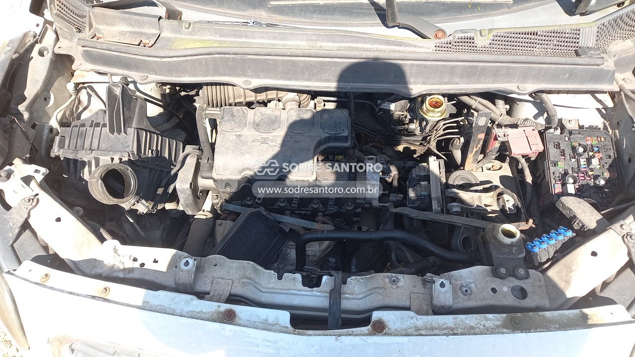 Foto 5: CHEVROLET - SPIN 1.8L MT LT 2015/2016