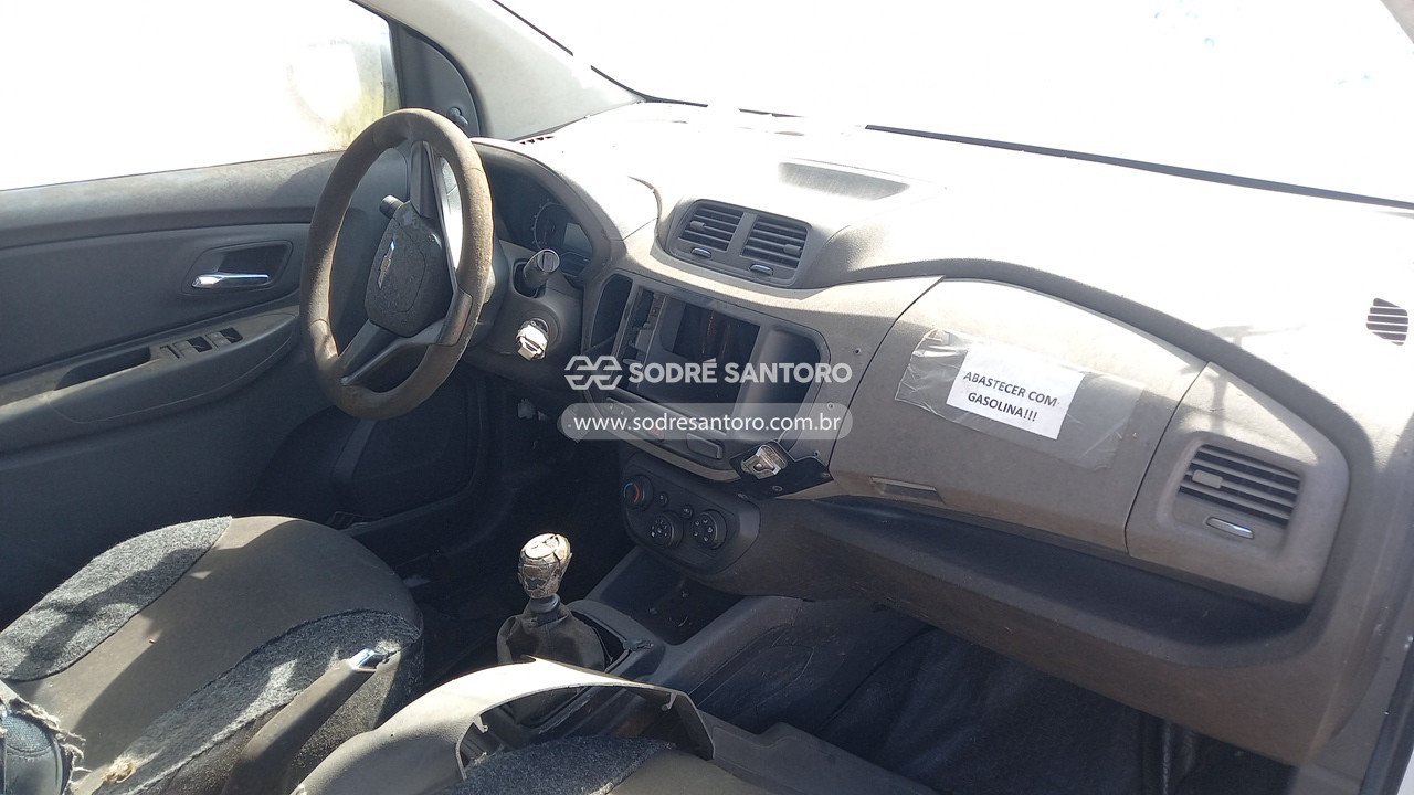 Foto 7 de 13: CHEVROLET - SPIN 1.8L MT LT 2015/2016