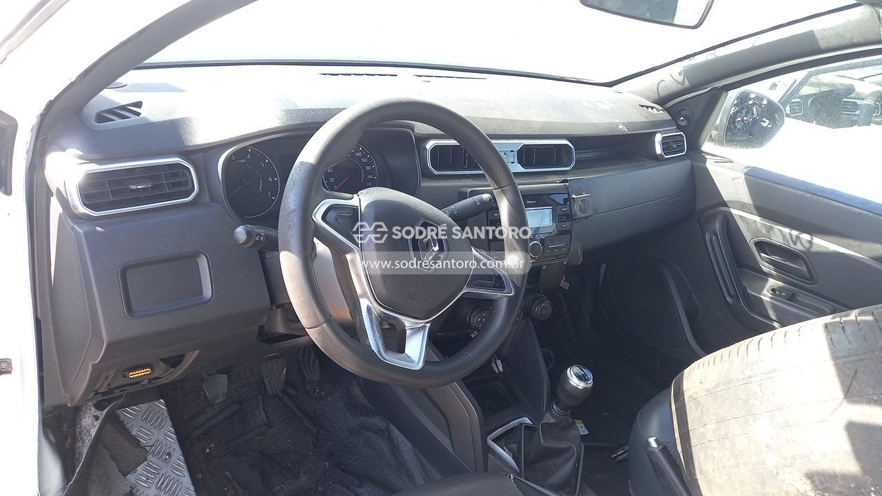 Foto 6 de 13: RENAULT - DUSTER ZEN 16 2021/2022