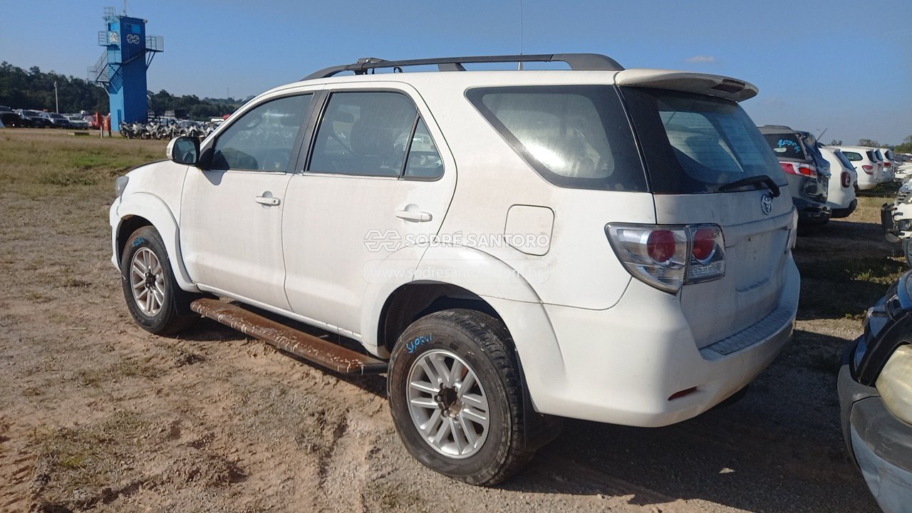 Foto 2: TOYOTA - HILUX SW4 2014/2014