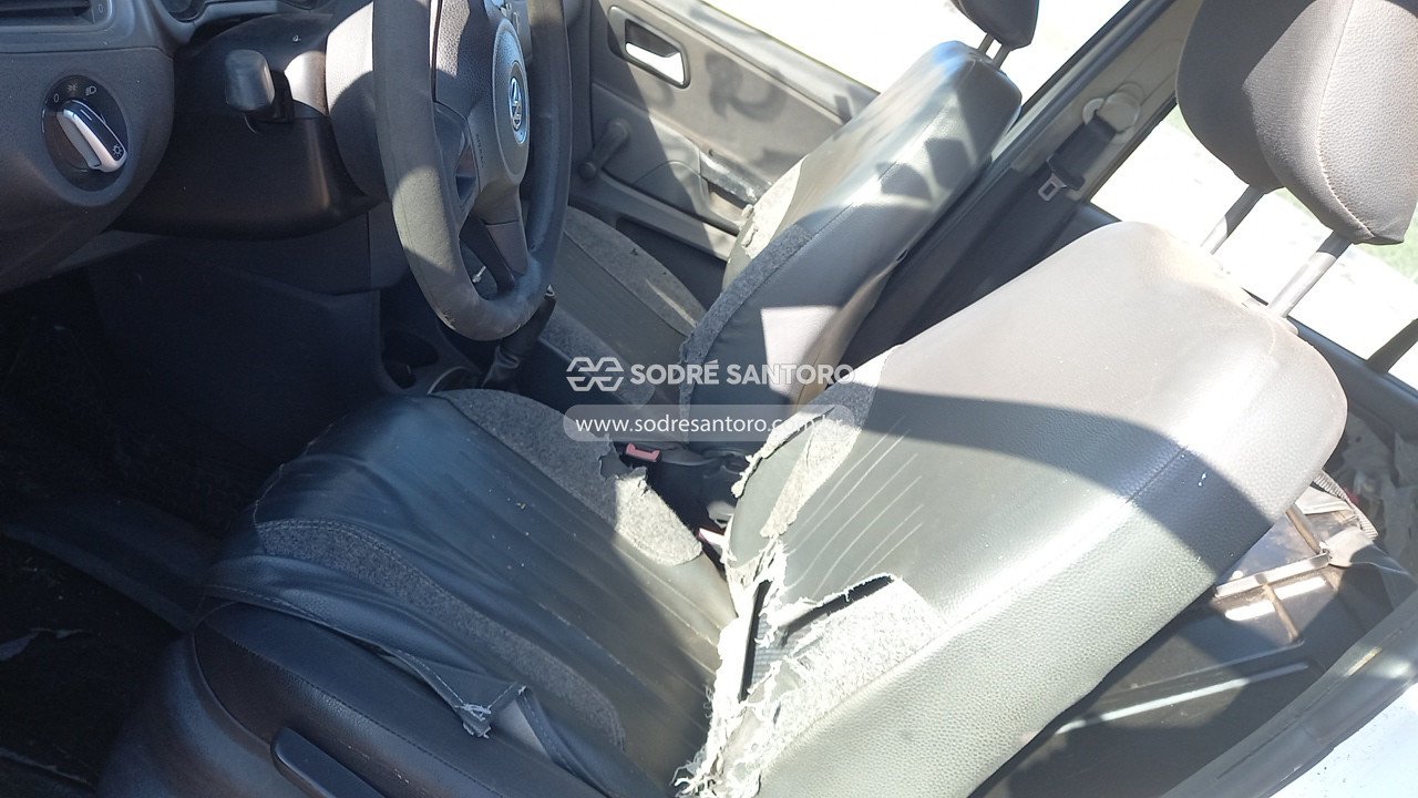 Foto 8 de 13: VOLKSWAGEN - SPACEFOX 2014/2014