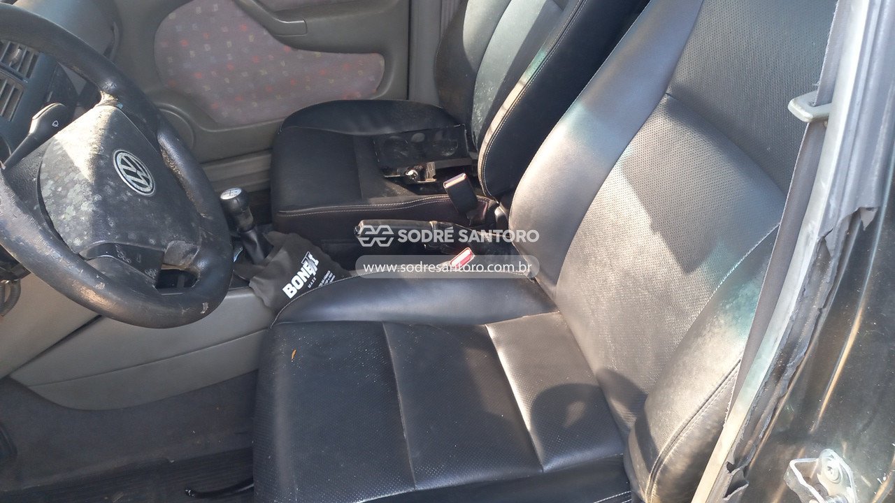 Foto 8 de 13: VOLKSWAGEN - PARATI 2002/2002