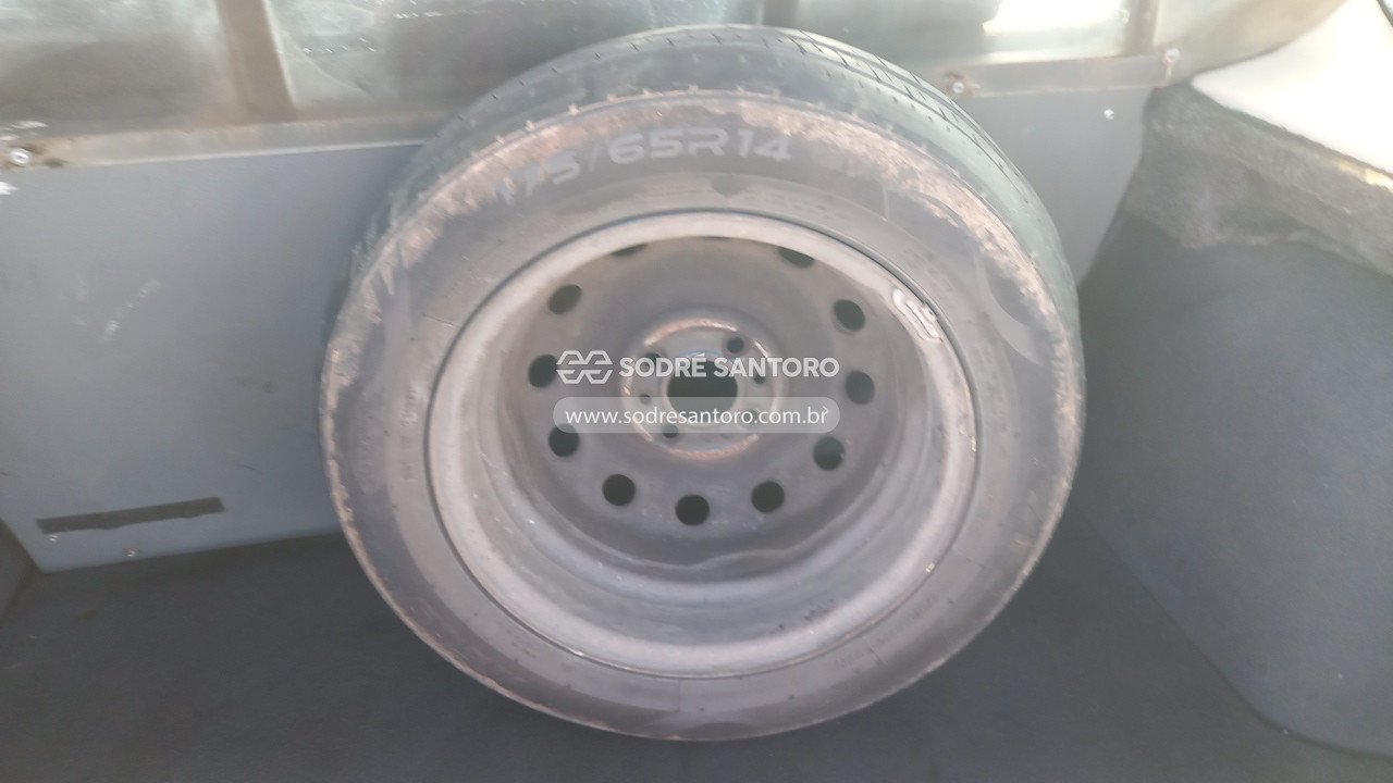 Foto 9 de 13: FIAT - PALIO WEEK HLX FLEX 2004/2005