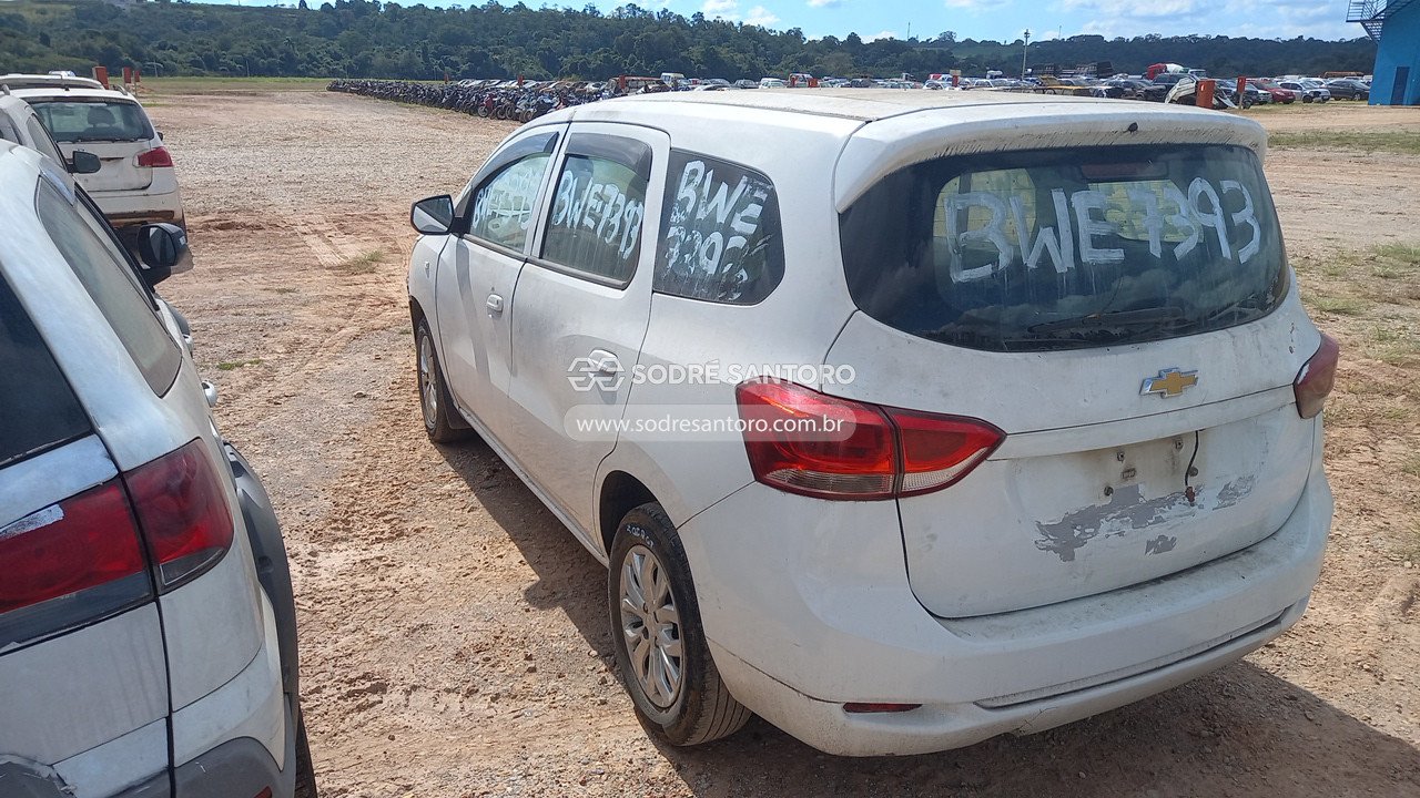 Foto 2: CHEVROLET - SPIN 1.8L MT LS E 2019/2020
