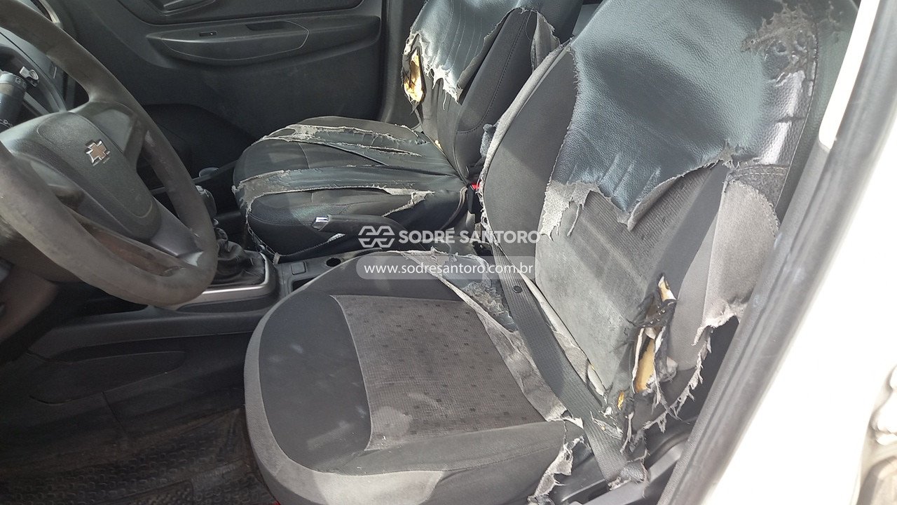 Foto 8 de 13: CHEVROLET - SPIN 1.8L MT LS E 2019/2020