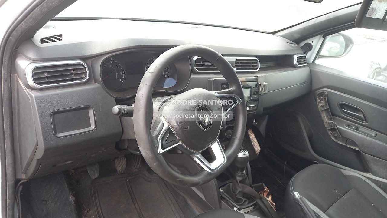 Foto 6 de 13: RENAULT - DUSTER ZEN 16 2021/2022