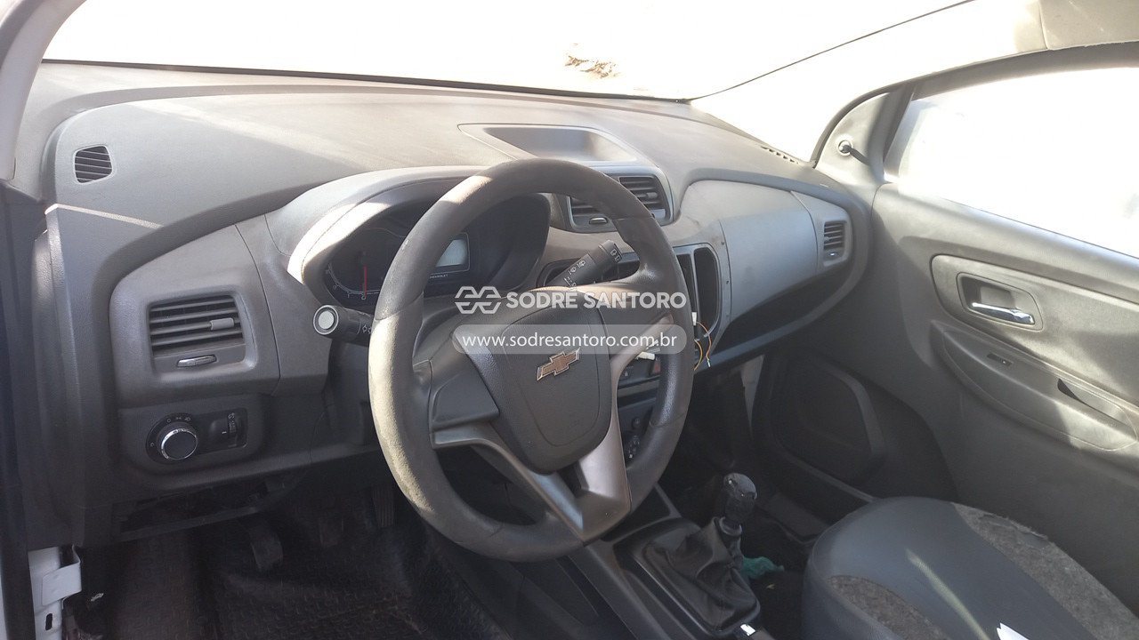 Foto 6 de 13: CHEVROLET - SPIN 1.8L MT LT 2015/2016