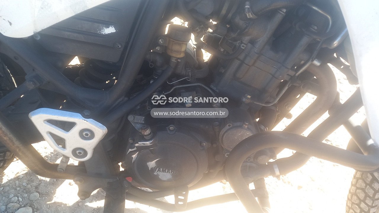 Foto 6 de 13: YAMAHA - XT 660R 2016/2017