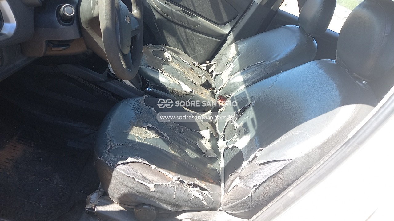 Foto 8 de 13: CHEVROLET - SPIN 1.8L MT LS E 2019/2020