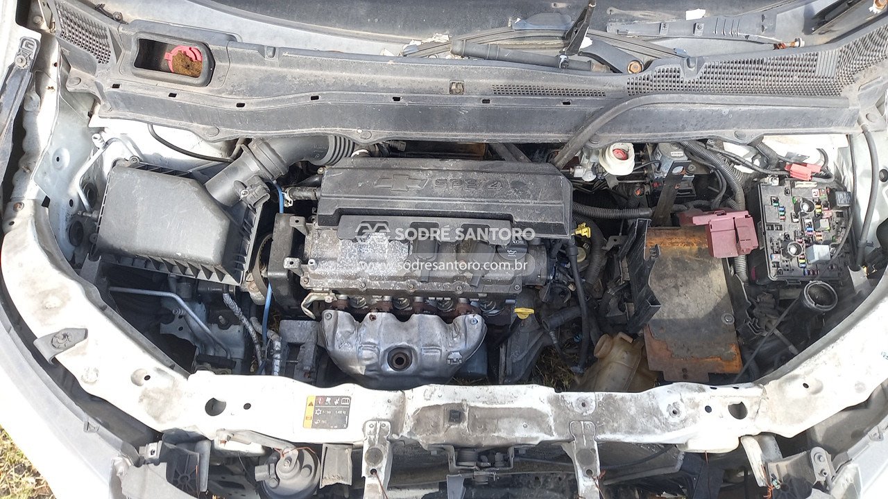 Foto 5: CHEVROLET - SPIN 1.8L MT LS E 2019/2020