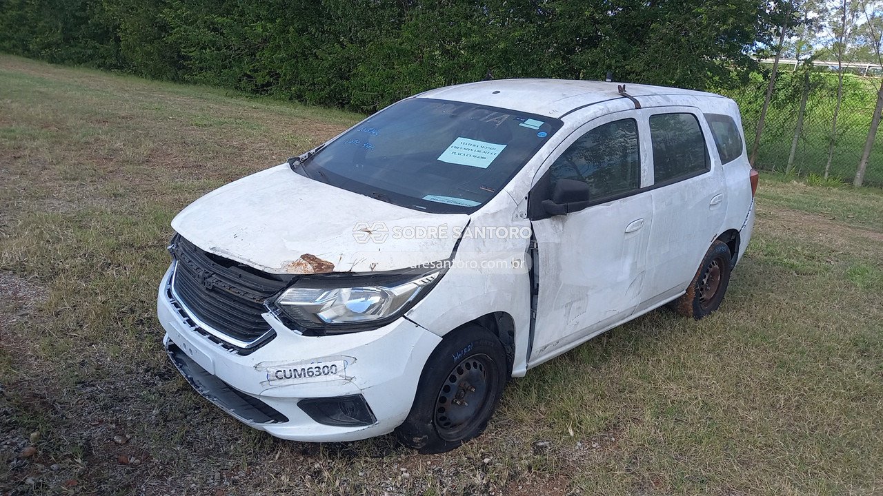 Foto 3: CHEVROLET - SPIN 1.8L MT LS E 2019/2020
