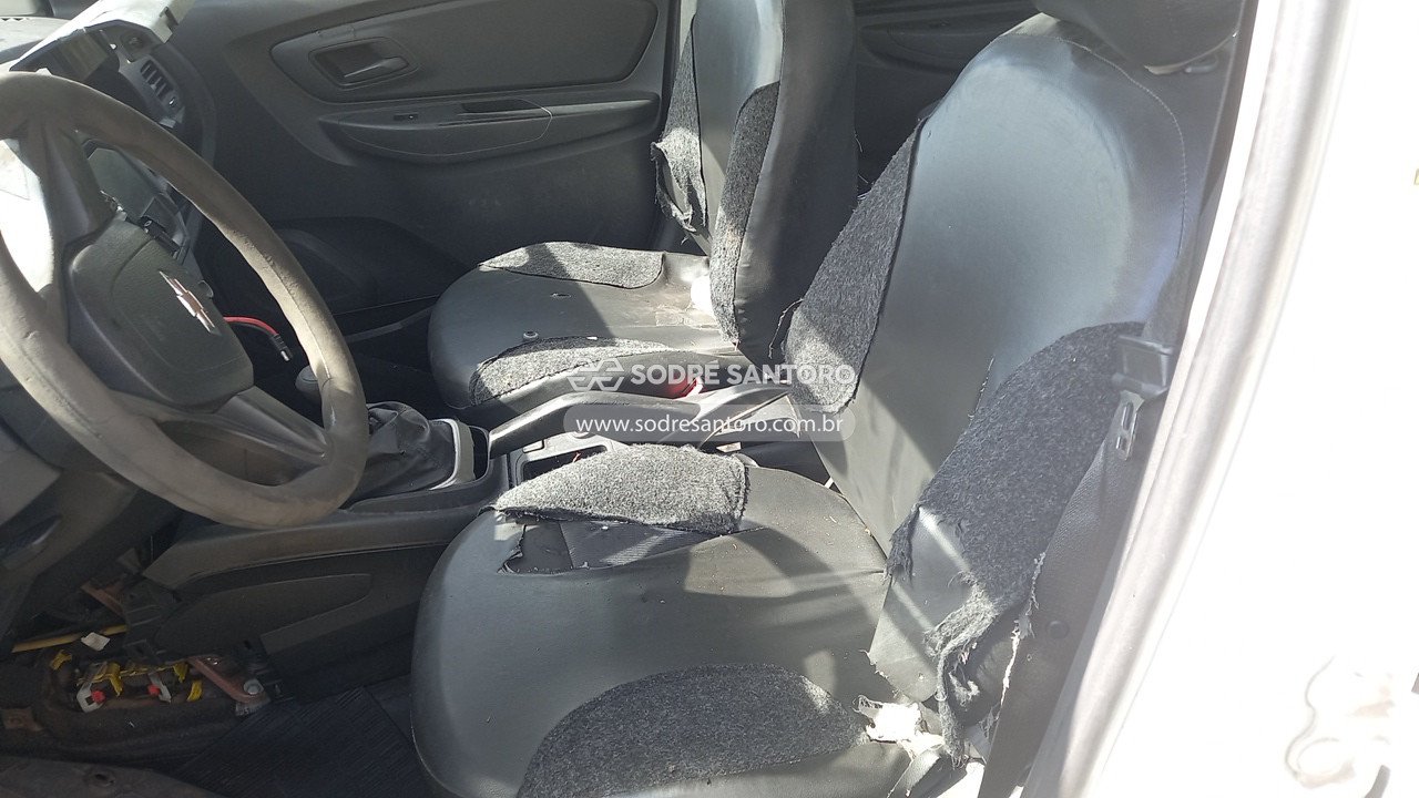 Foto 8 de 13: CHEVROLET - SPIN 1.8L MT LS E 2019/2020