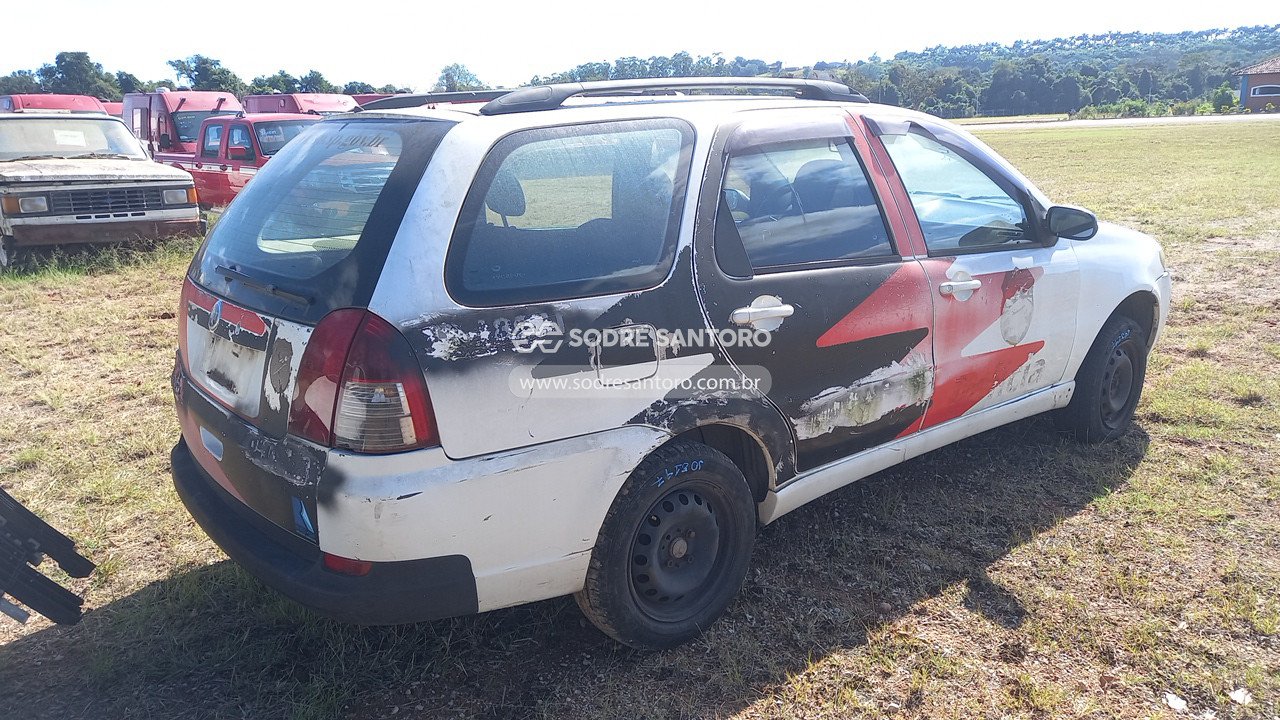 Foto 4: FIAT - PALIO WEEK HLX FLEX 2004/2005