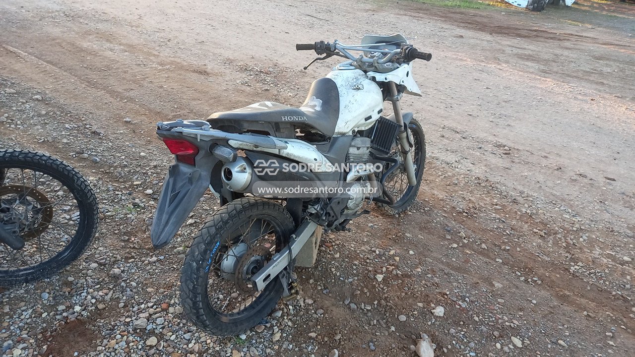 Foto 4: HONDA - XRE 300 P 2013/2013