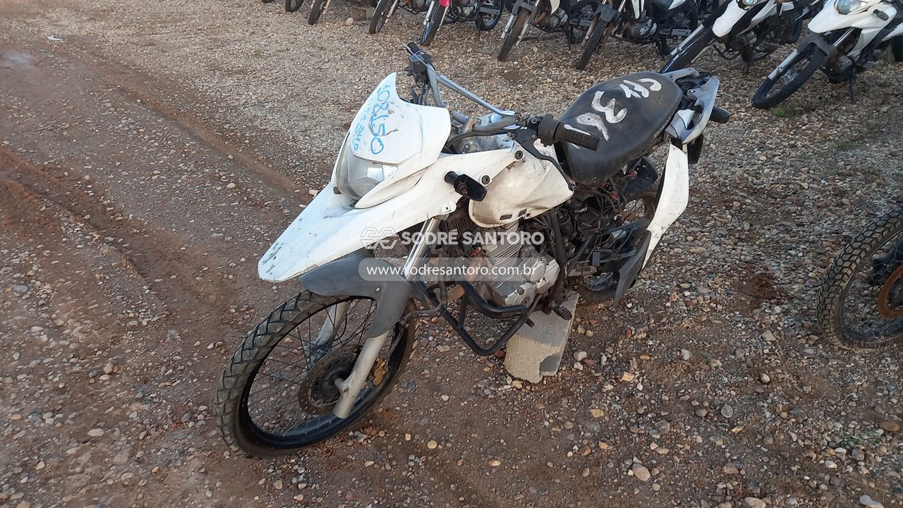 Foto 3: HONDA - XRE 300 P 2013/2013