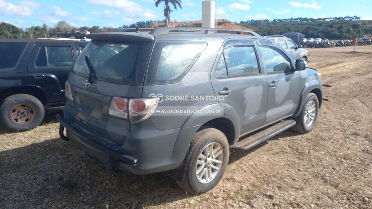 Foto 4: TOYOTA - HILUX SW4 4X2SR 2014/2014