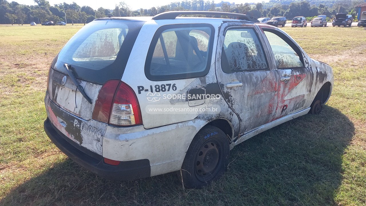Foto 4: FIAT - PALIO WEEK HLX FLEX 2004/2005