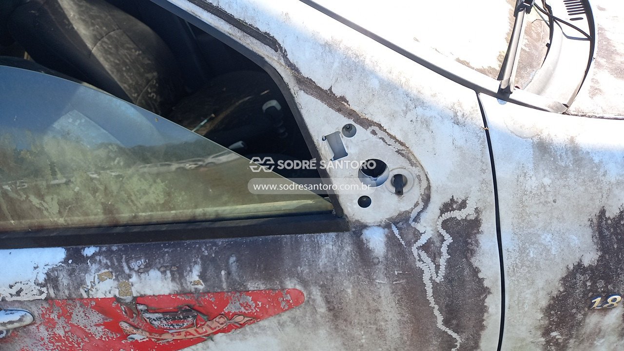 Foto 10 de 13: FIAT - PALIO WEEK HLX FLEX 2004/2005