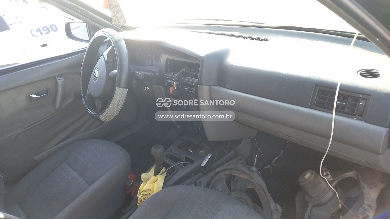 Foto 7 de 13: VOLKSWAGEN - SANTANA 1.8 MI 2005/2006