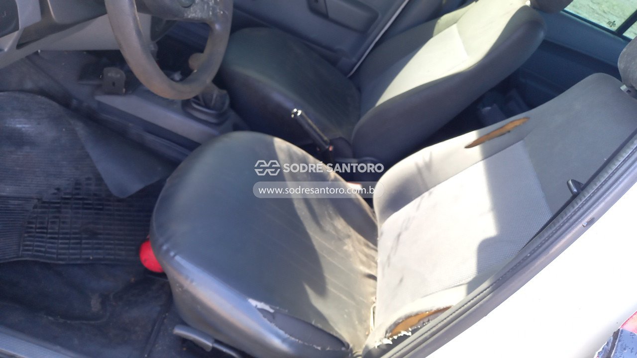 Foto 8 de 13: VOLKSWAGEN - GOL PATRULHEIRO 1.6 2006/2007