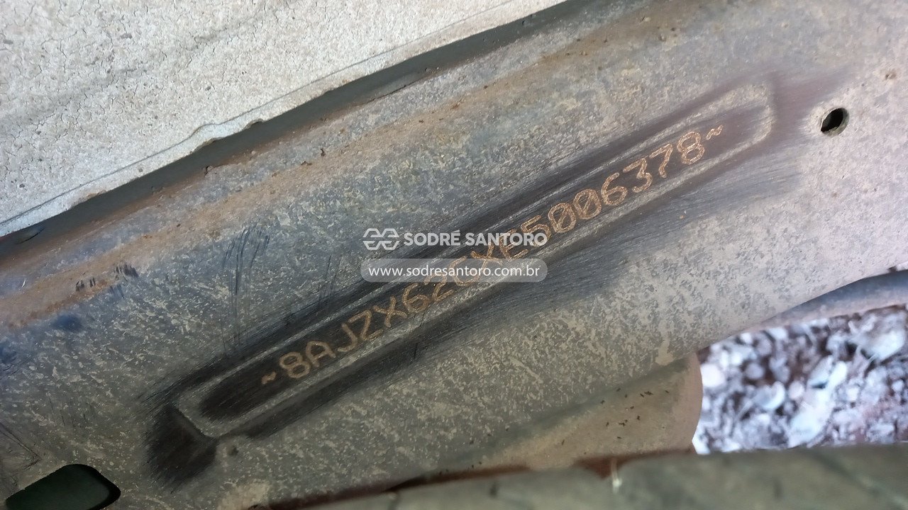 Foto 11 de 13: TOYOTA - HILUX SW4 4X2SR 2014/2014