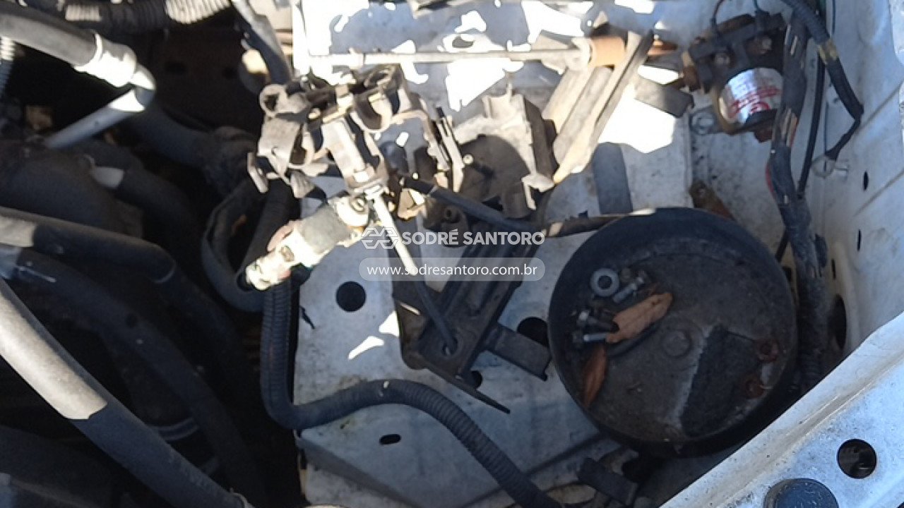 Foto 12 de 13: TOYOTA - HILUX SW4 4X2SR 2014/2014