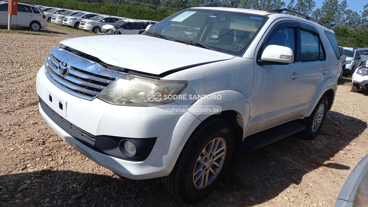 Foto 3: TOYOTA - HILUX SW4 4X2SR 2014/2014