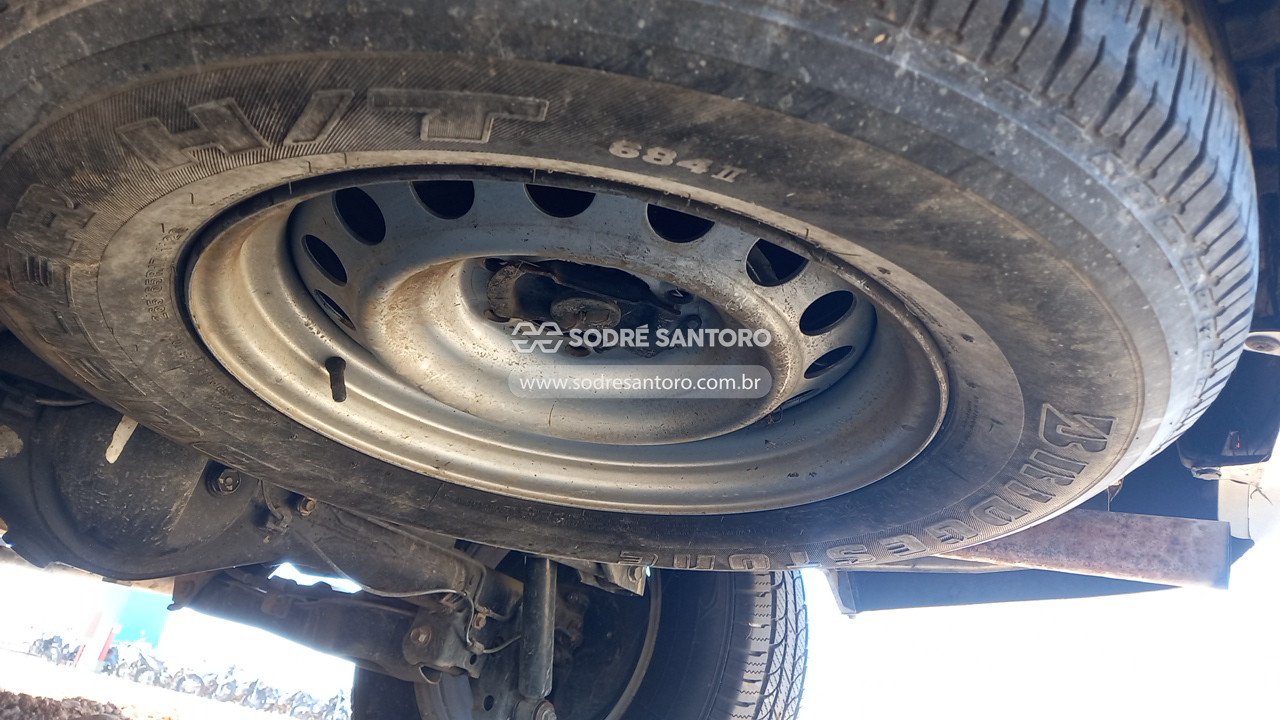 Foto 9 de 13: TOYOTA - HILUX SW4 4X2SR 2014/2014