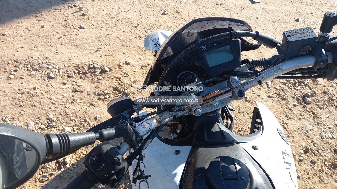 Foto 8 de 13: YAMAHA - XT 660R 2016/2017