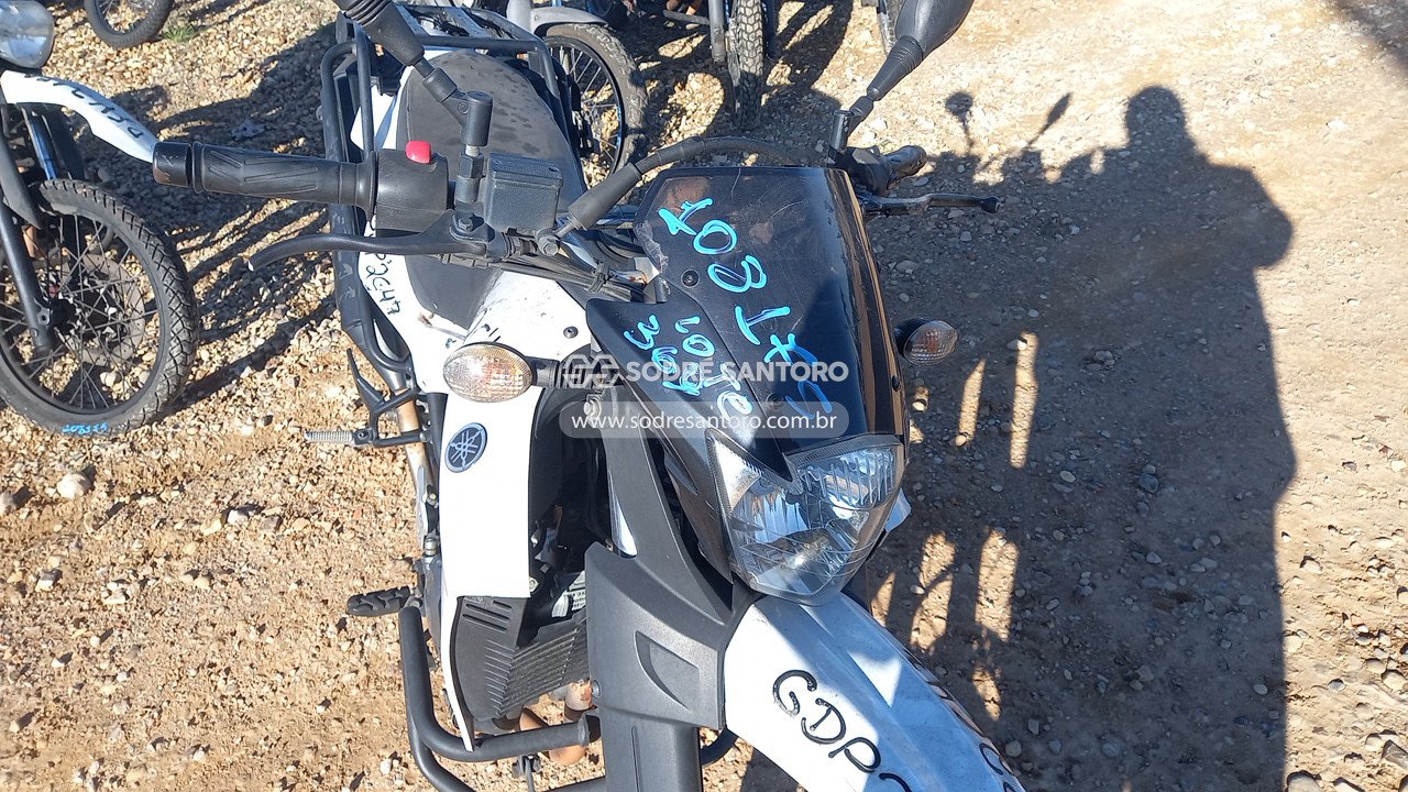 Foto 10 de 13: YAMAHA - XT 660R 2016/2017